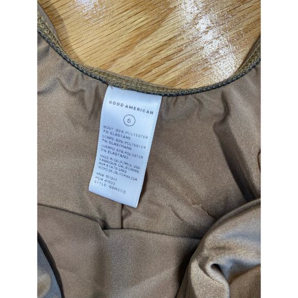 Good American 1pc swimsuit NWOT   (B40 ) - Picture 5 of 5